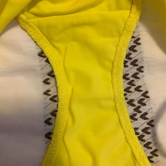 Victoria's Secret Yellow Bikini Set - Size 34A/S - Picture 8 of 9